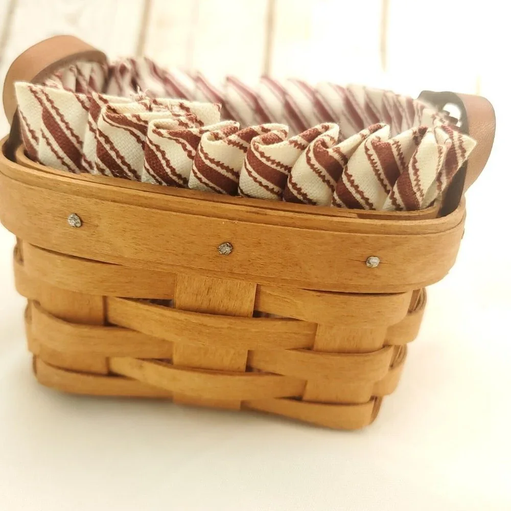 Longaberger Brown Leather Double Handle And Liner Handwoven Picnic Basket